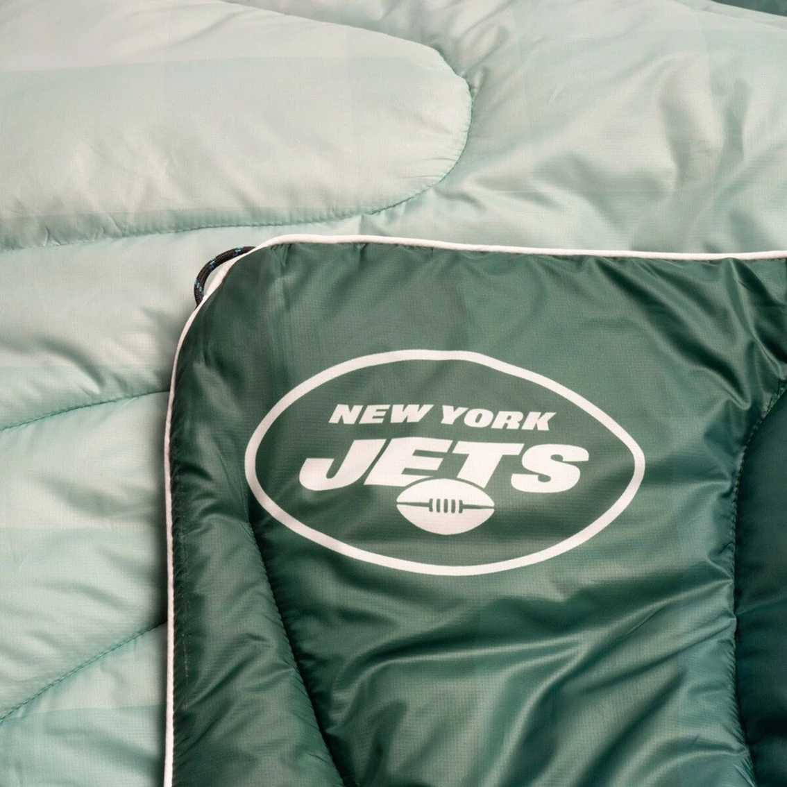Rumpl New York Jets 75'' X 52'' Original Puffy Blanket - Image 3